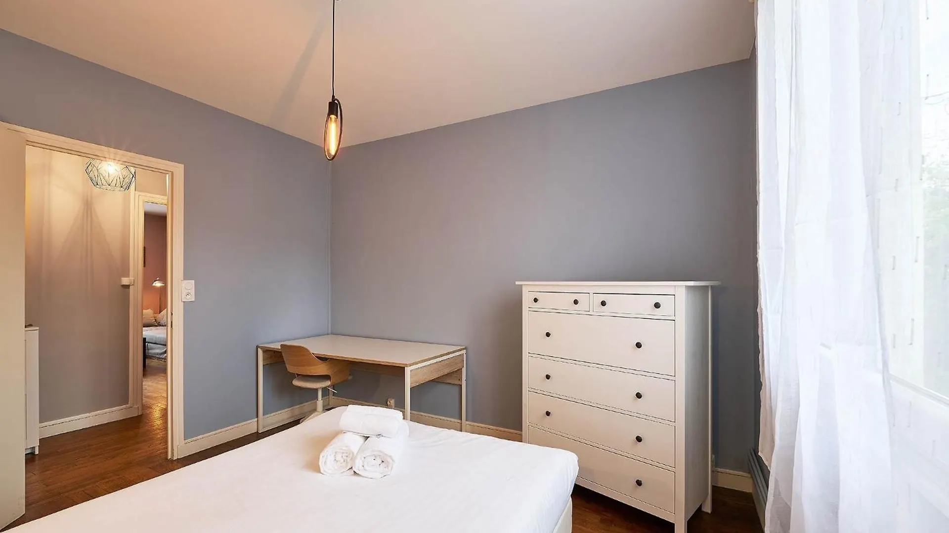 Colombier - Appartement 2 Chambres - Proche Gare 雷恩 公寓